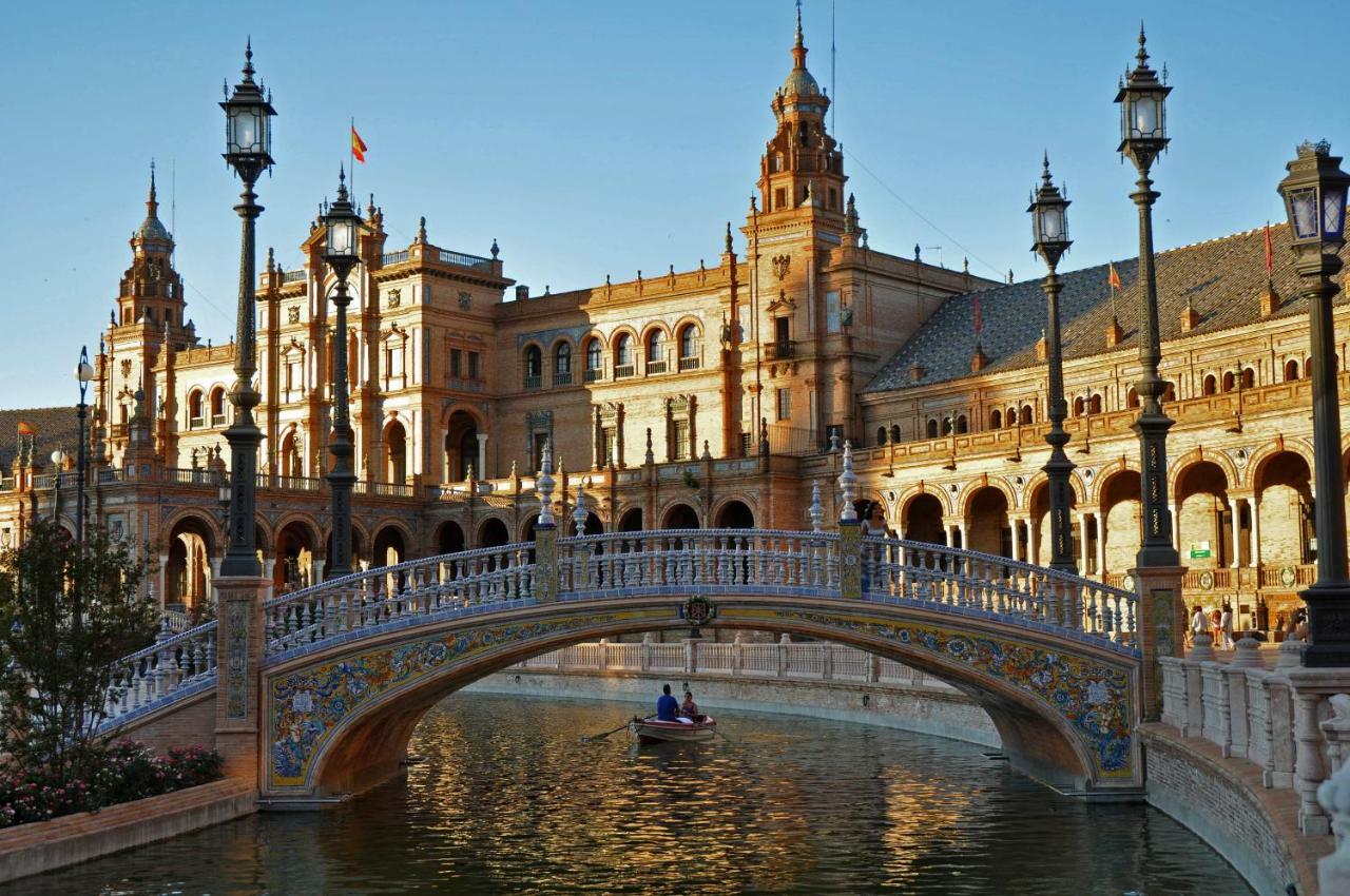 Wish Suite Central De Sevilla Exterior foto